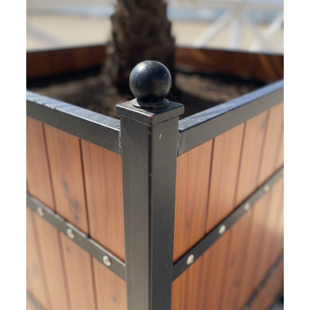 Jardiniera |ghivece decorative|curte|gradina|spatii comerciale|parcuri|parcari|terase